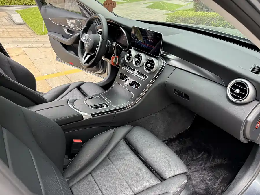 Mercedes C-Class - фото 7