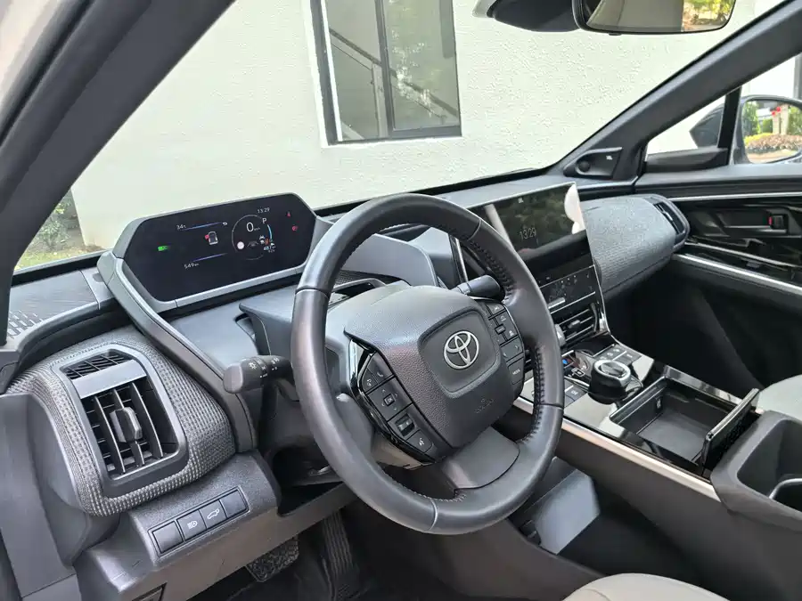 Toyota Bozhi - фото 12